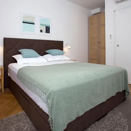 Apartman Orange Boutique S *